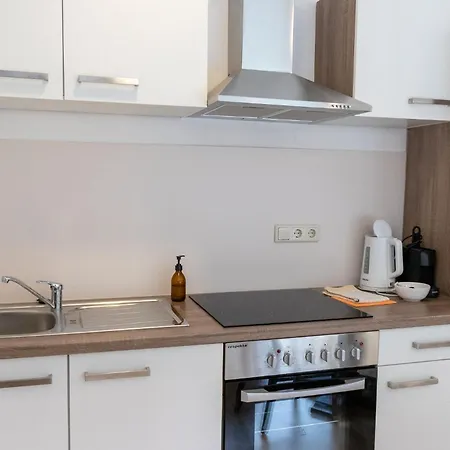 Daire International House Studio-apartment Zw 6